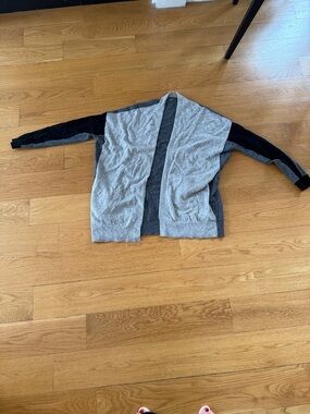 Vince Two-Tone Open Cardigan in Light Gray & Charcoal